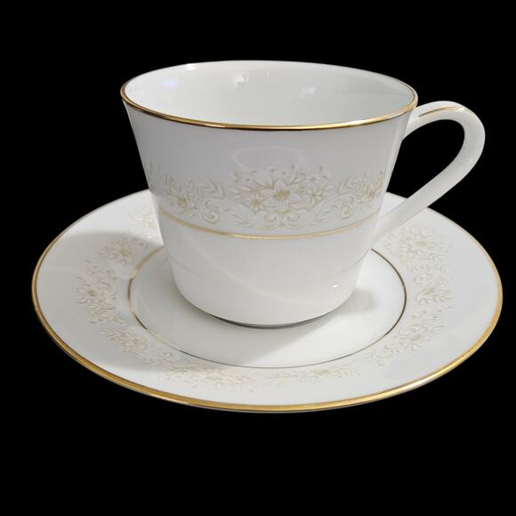 Set of 4 Noritake Dearest 2034 Cup Saucer Sets Fine China Japan Gold Trim Floral - Picture 2 of 9